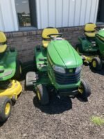 John Deere S180 54-inch Deck 24 HP Hydro Lawn Tractor - Image 9