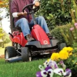 Troy-Bilt TB30T Compact Riding Lawn Mower - Image 6