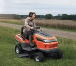 Husqvarna Gas Lawn Tractor - Image 6